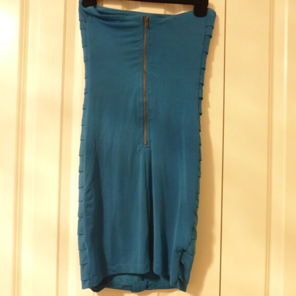 BEBE Blue twist detail ruched strapless tube dress - Picture 6 of 8